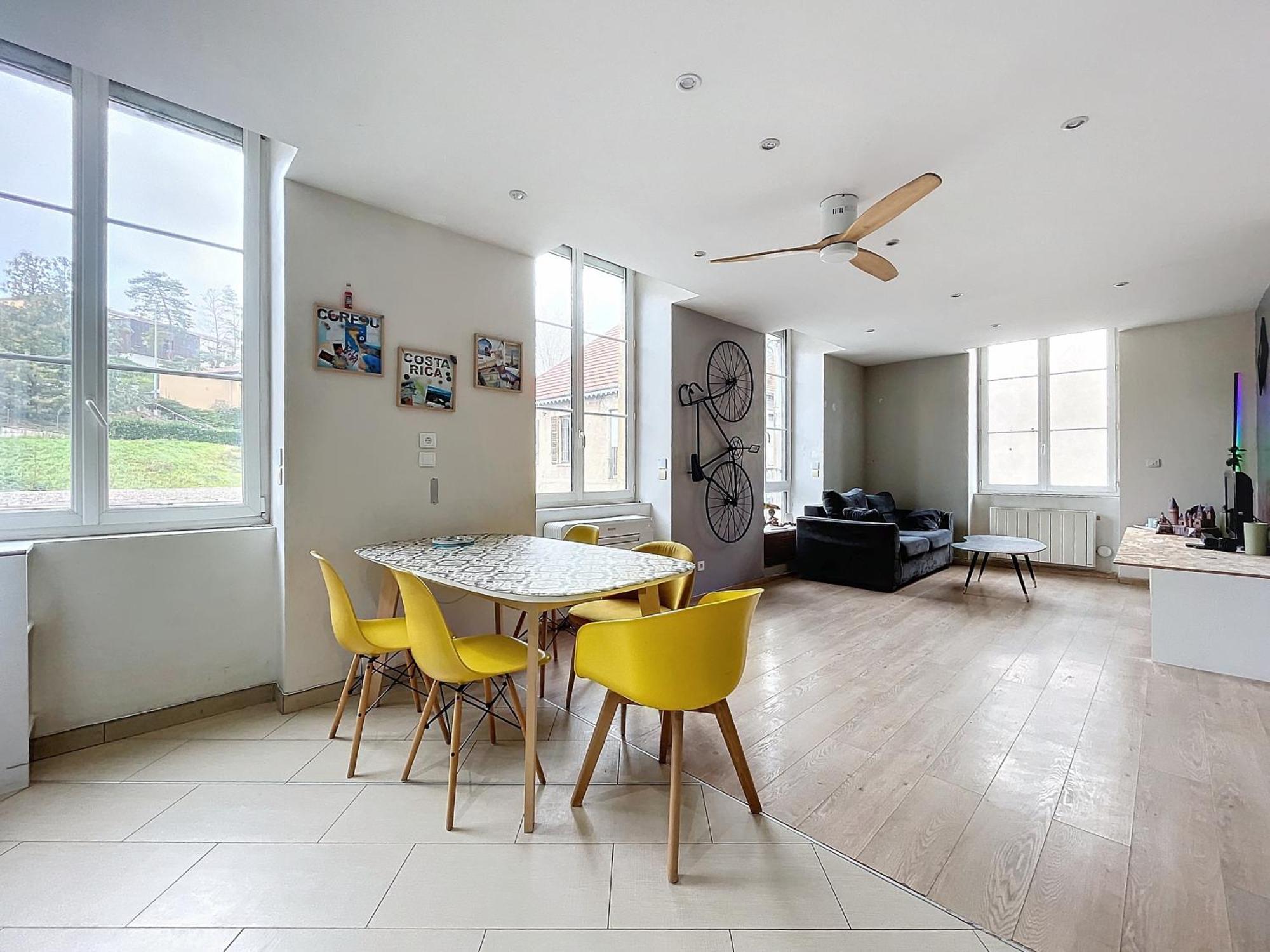 Eveux La Roue Libre 3 Chambres - 1Er Etage Au Centre Ville De L'Arbresle מראה חיצוני תמונה