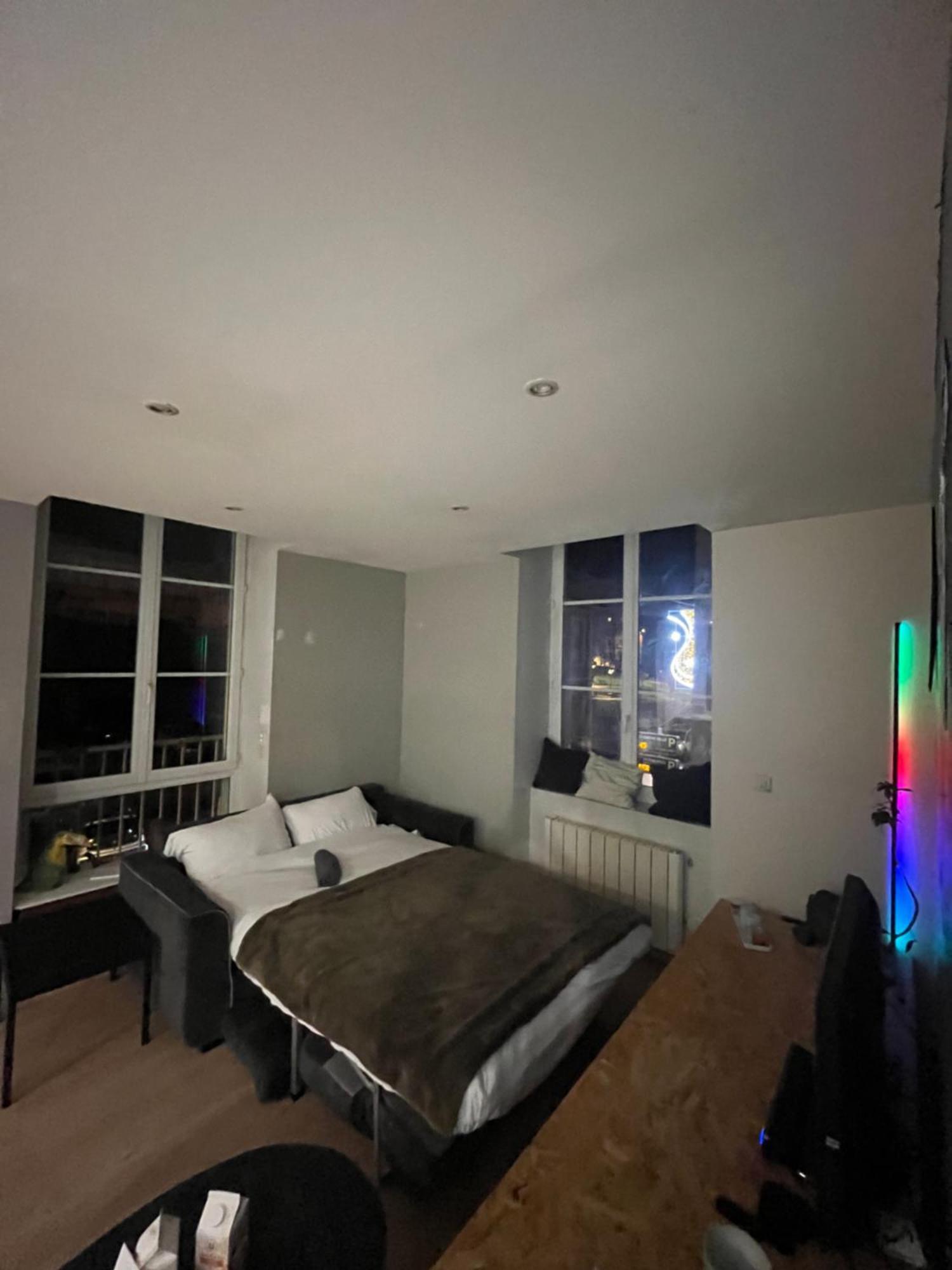 Eveux La Roue Libre 3 Chambres - 1Er Etage Au Centre Ville De L'Arbresle מראה חיצוני תמונה