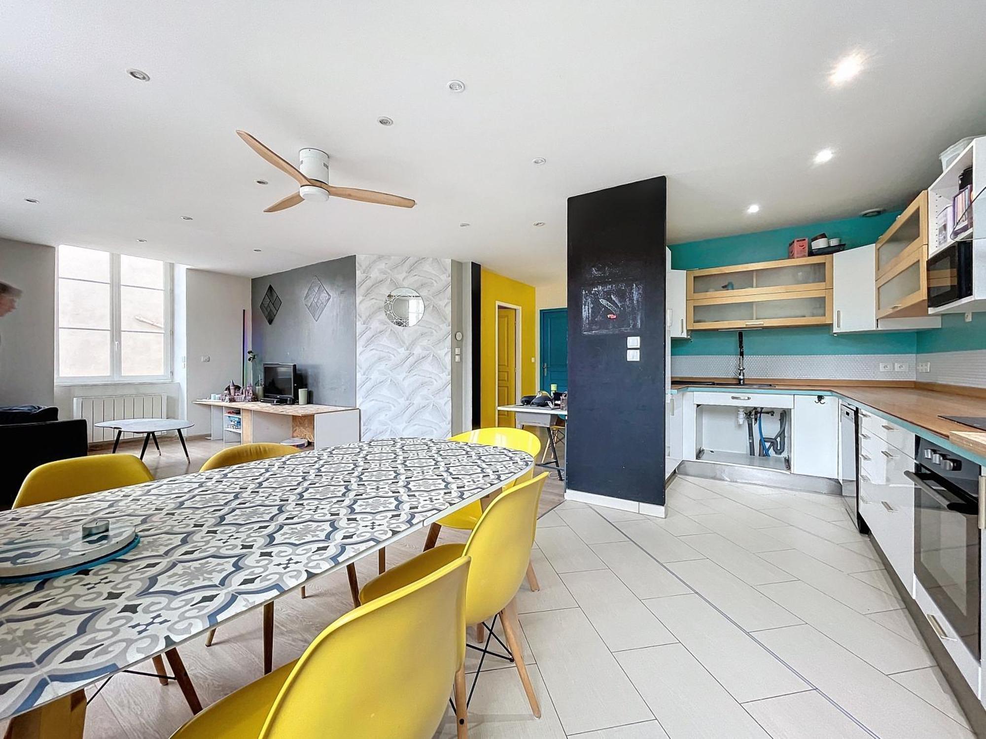 Eveux La Roue Libre 3 Chambres - 1Er Etage Au Centre Ville De L'Arbresle מראה חיצוני תמונה